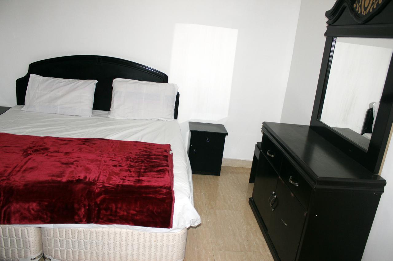 Al Eairy Apartments Alqaseem 3 Buraidah Ngoại thất bức ảnh